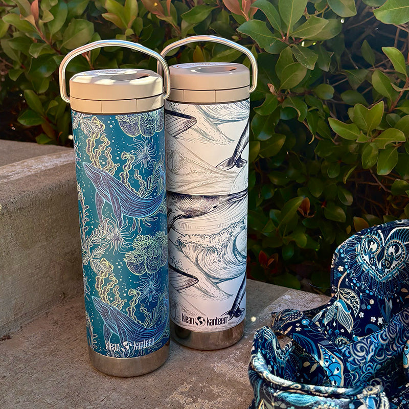20oz-tkwide-with-twist-cap-ocean-day-f3 20oz_tkwide_bottle_seasonal_ocean_day_both_bag_step_square.jpg