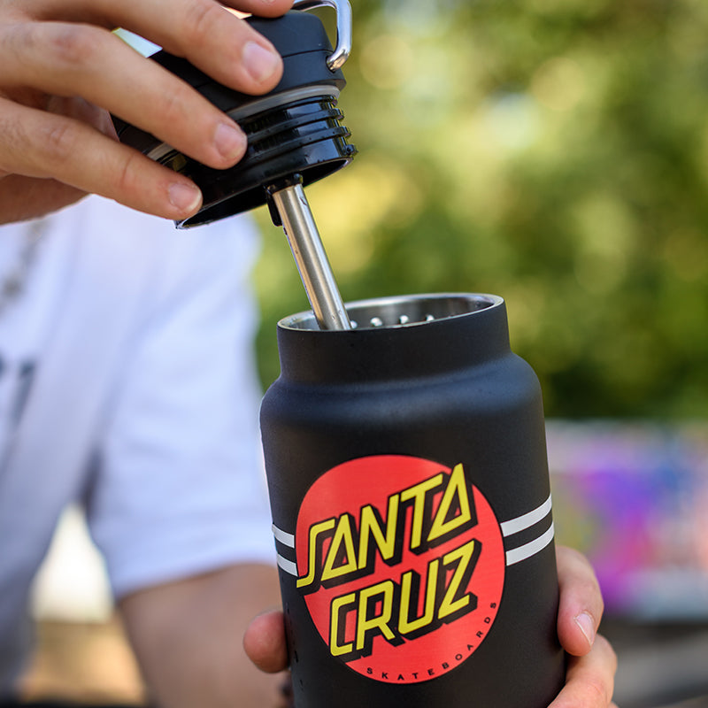 32oz-tkwide-with-twist-cap-santa-cruz-v9 32oz_tkwide_twist_water_bottle_santacruz_dot_lidoff_square.jpg
