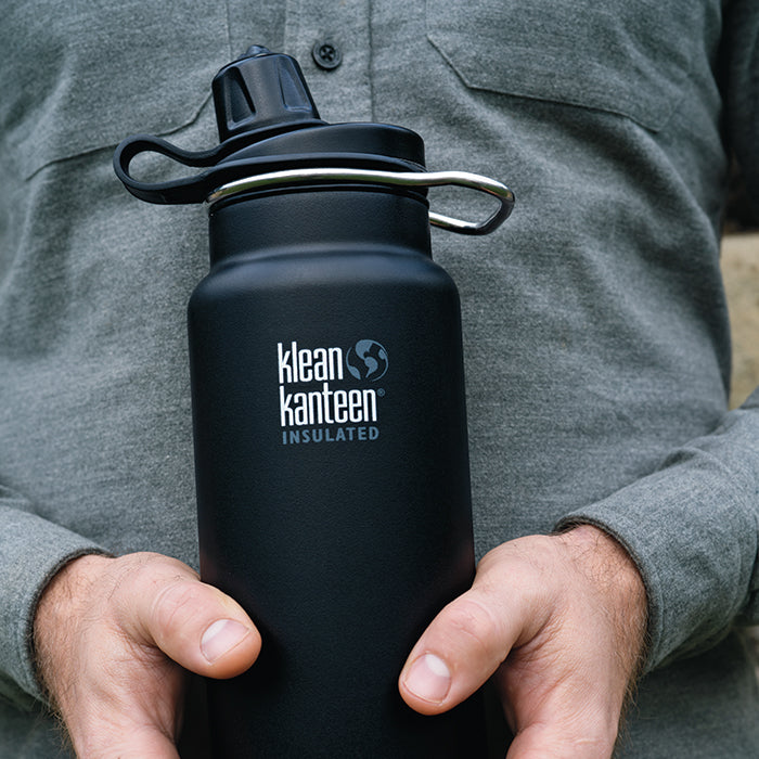 tkwide-chug-cap-k7 K32TKWSSL-SB-Craddled-Bottle_closeup_lifestyle.jpg