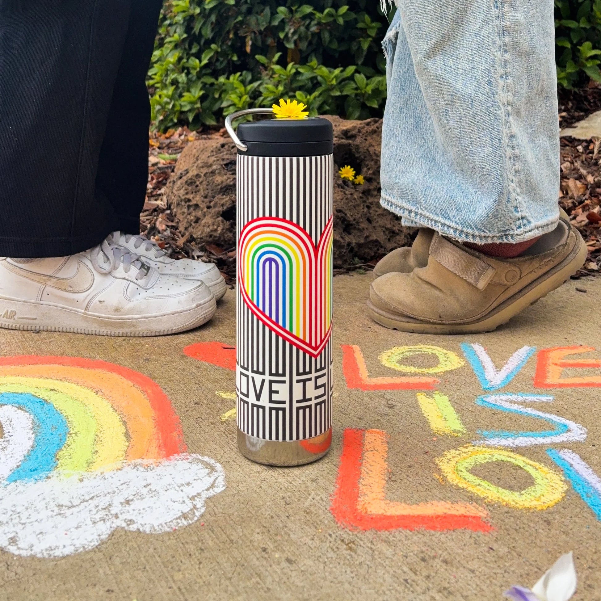 20oz-tkwide-with-twist-cap-pride-stripes-c7 Pride-2.webp