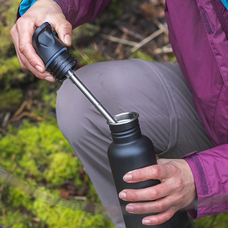 27oz-classic-with-flip-seal-sport-cap-m8 classic_27oz_flip_seal_closeup_black_lid_off_square.jpg