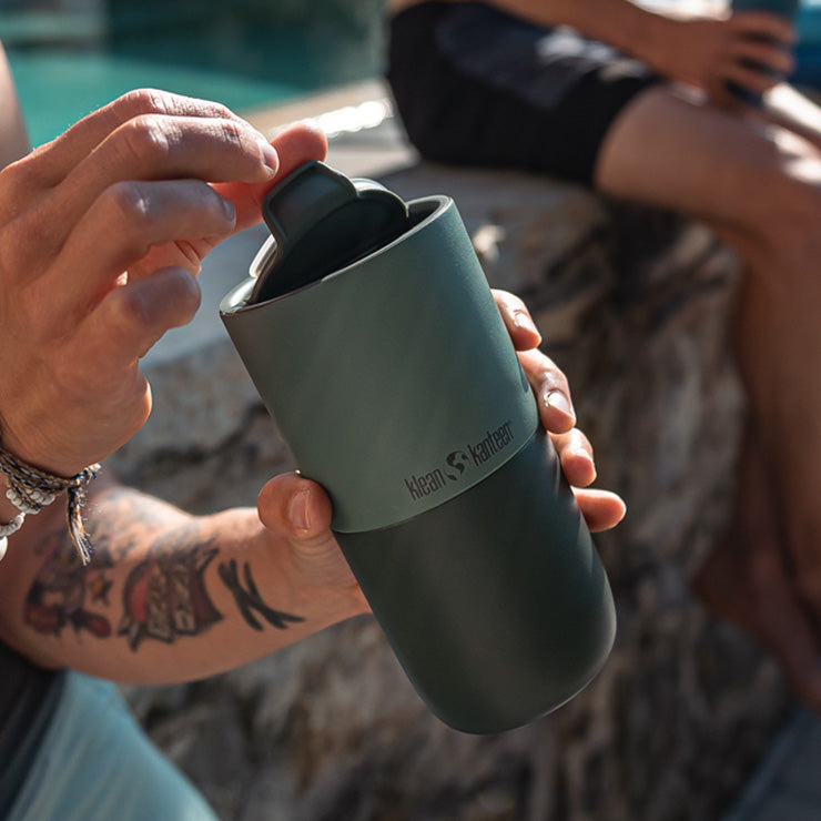 flip-lid-n0 rise_flip_lid_small_tumbler_open.jpg