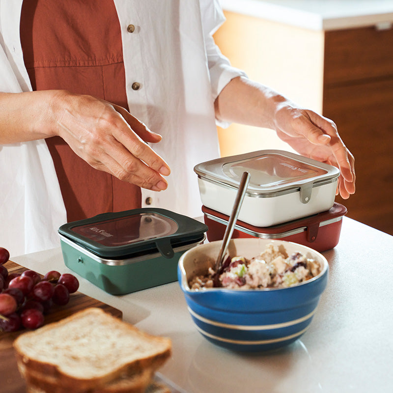 23oz-rise-food-box-lunch-o3 rise_food_lunch_box_kitchen_stack_bowl_square.jpg